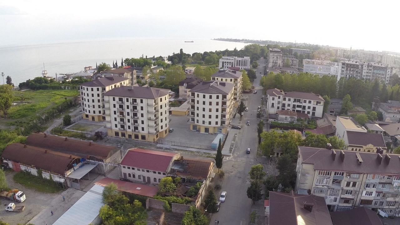 Apartments Na Beregu Sukhumi Exterior photo